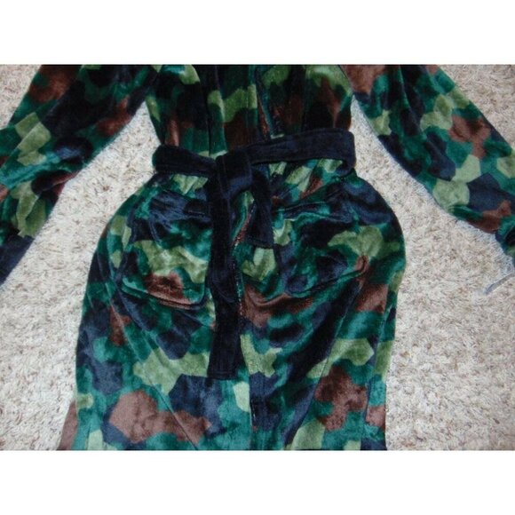 Boys Winter Robe Cuddl Duds 12/14 Bathrobe Green Camo Pajamas Cover Up Hooded - Picture 4 of 7